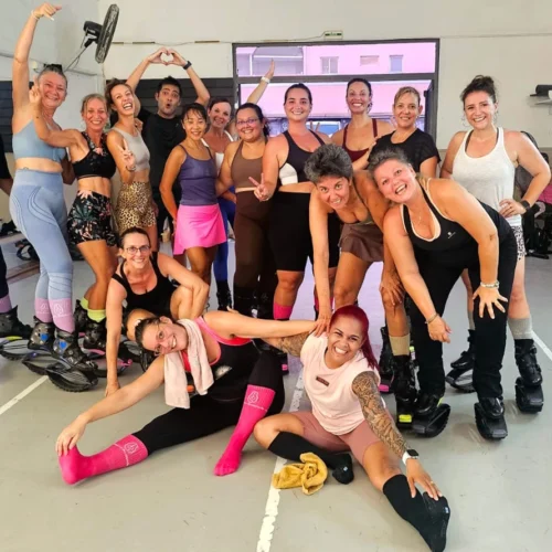 Photo de participants au cours de Kangoo Forever - Cours de Kangoo jumps à Nouméa et en Nouvelle-Calédonie